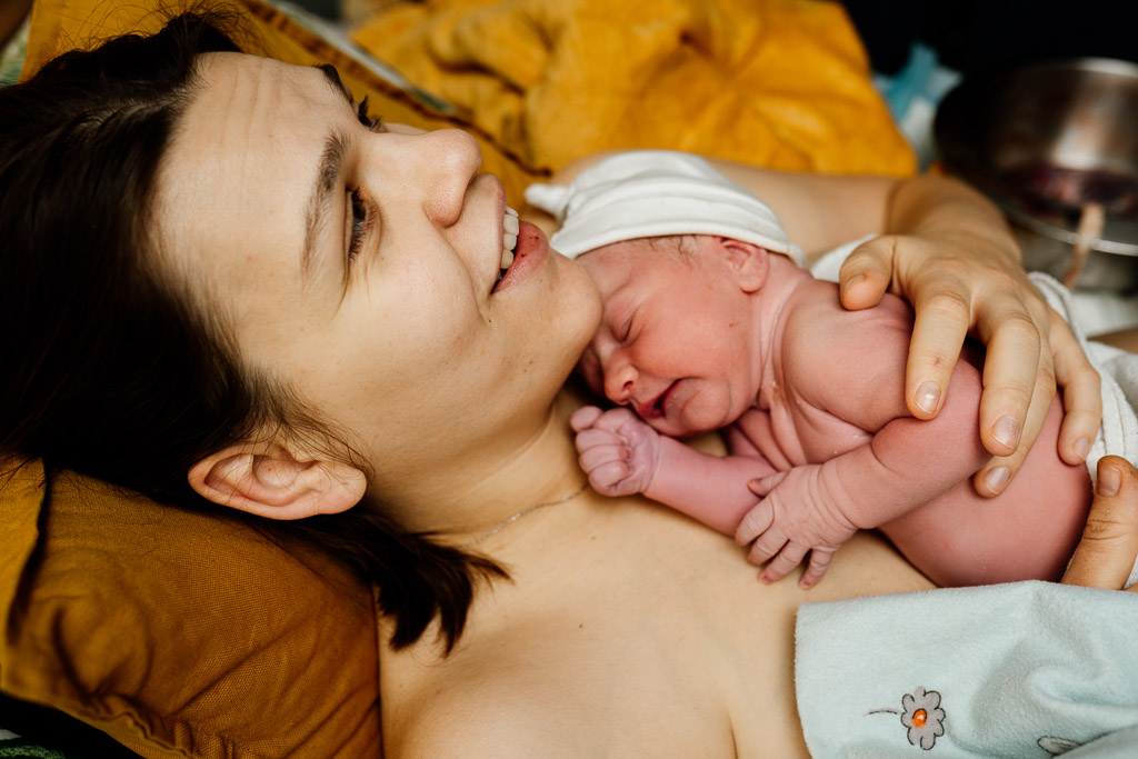poród domowy, fotografia porodowa, Natu Naturalnie fotograf Lublin Łęczna Świdnik, lubelskie