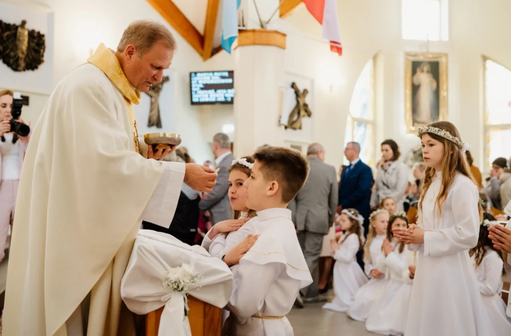 fotograf na pierwszą komunię lublin łęczna lubelskie fotografia rodzinna fotografia dziecięca